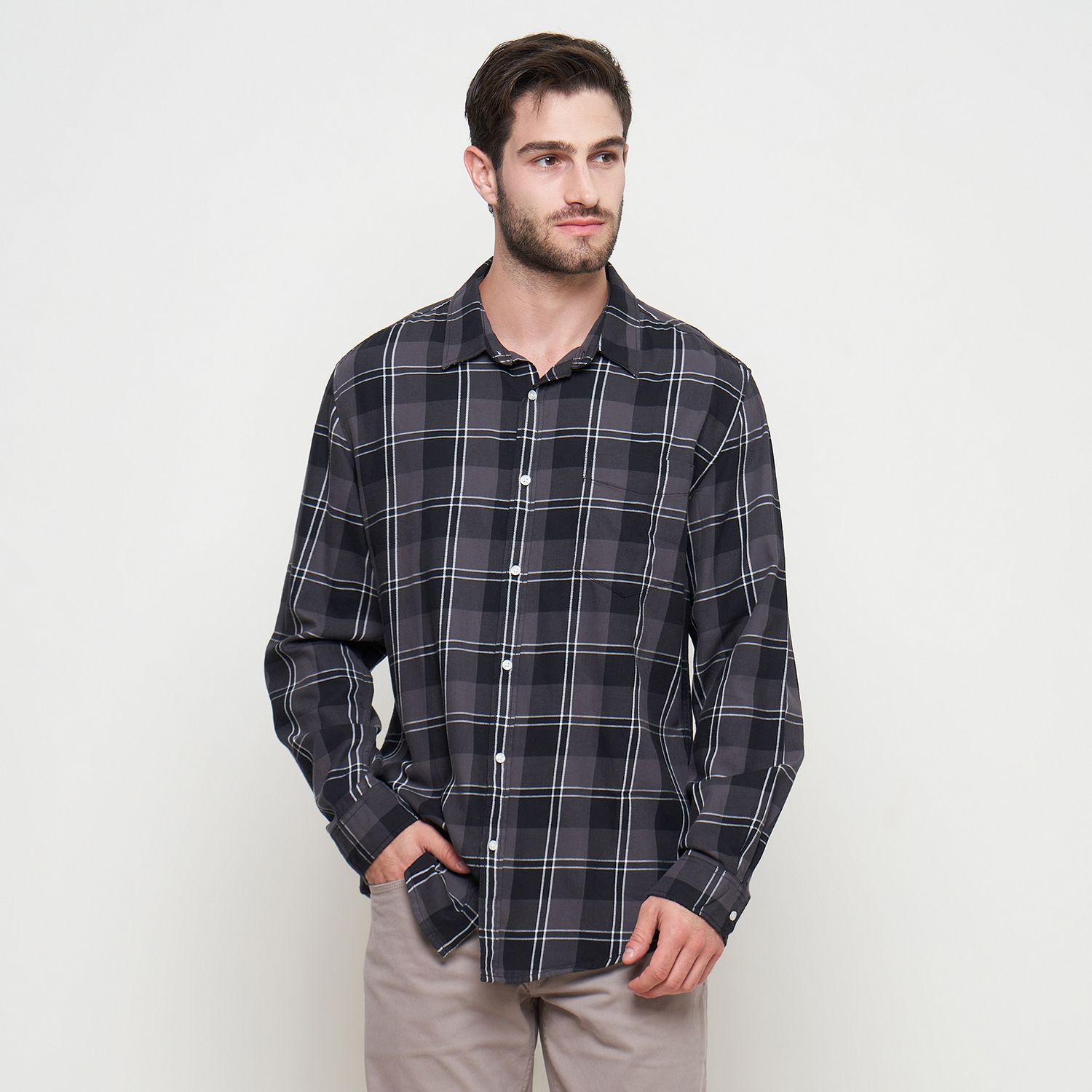 GABRIELLE Kemeja Kotak Pria Lengan Panjang Reguler Fit BAAC398M0124