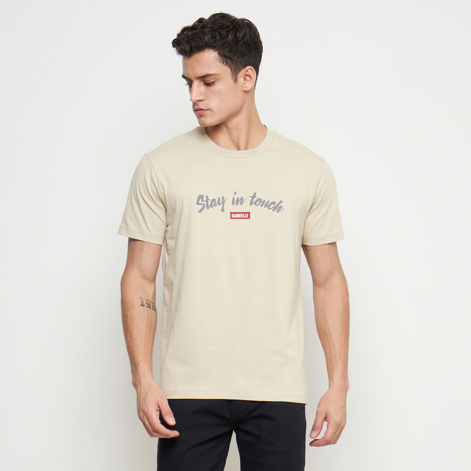 GABRIELLE KAOS PRIA LENGAN PENDEK REGULAR FIT BBHC359E0424