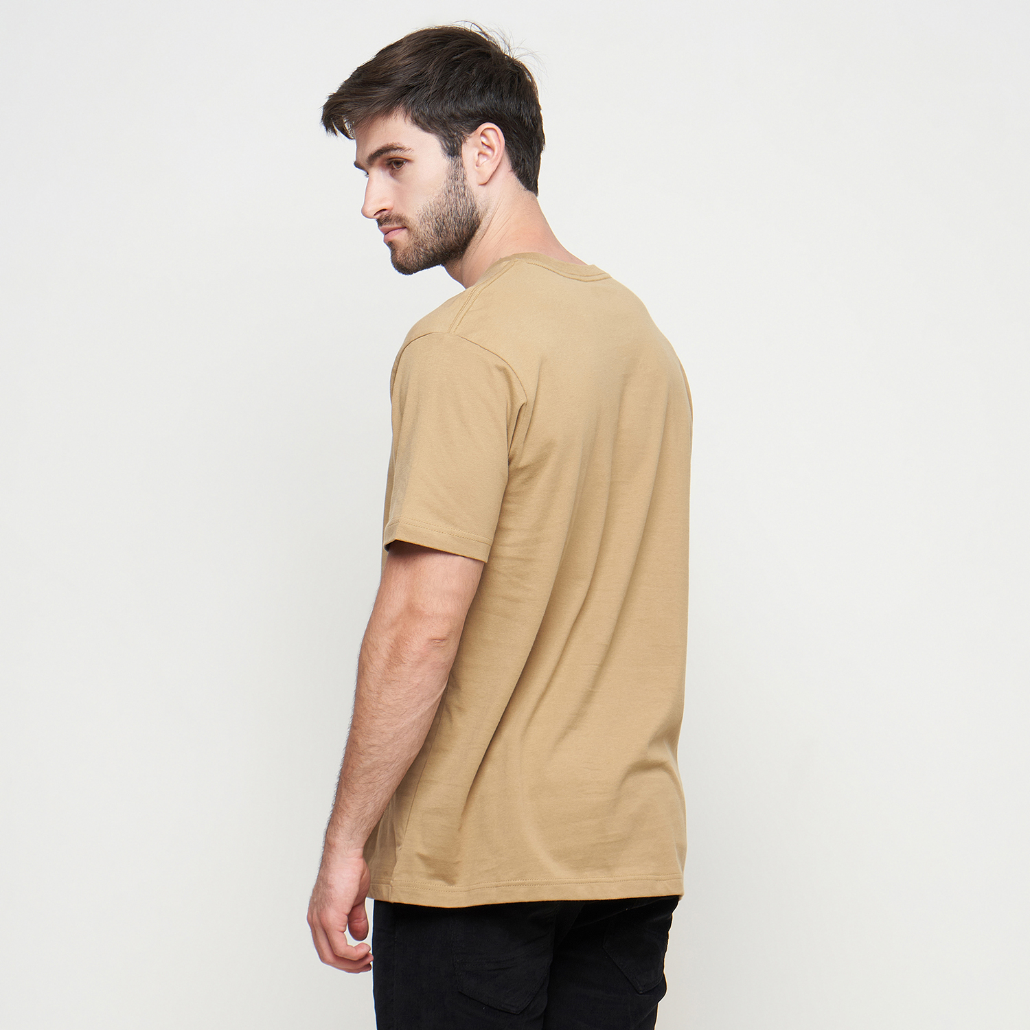 GABRIELLE KAOS PRIA LENGAN PENDEK REGULAR FIT BBHC330F0224