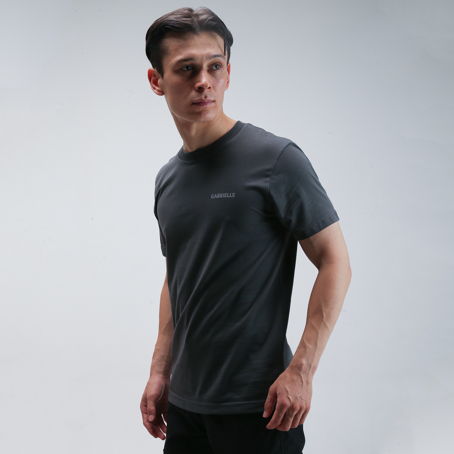 GABRIELLE KAOS PRIA LENGAN PENDEK REGULAR FIT BBHC389H1124