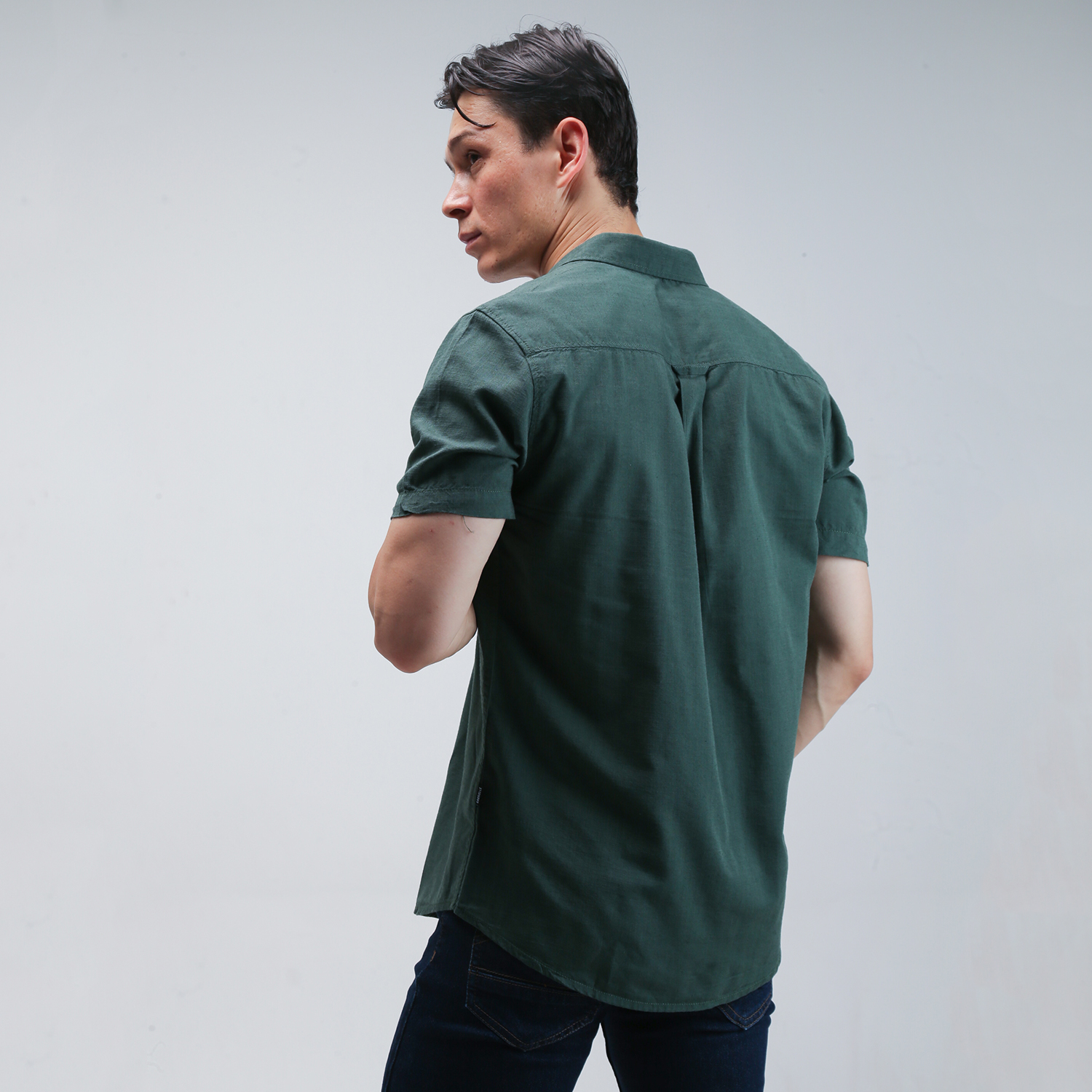 GABRIELLE KEMEJA POLOS LENGAN PENDEK PRIA REGULAR FIT BABC493J1124