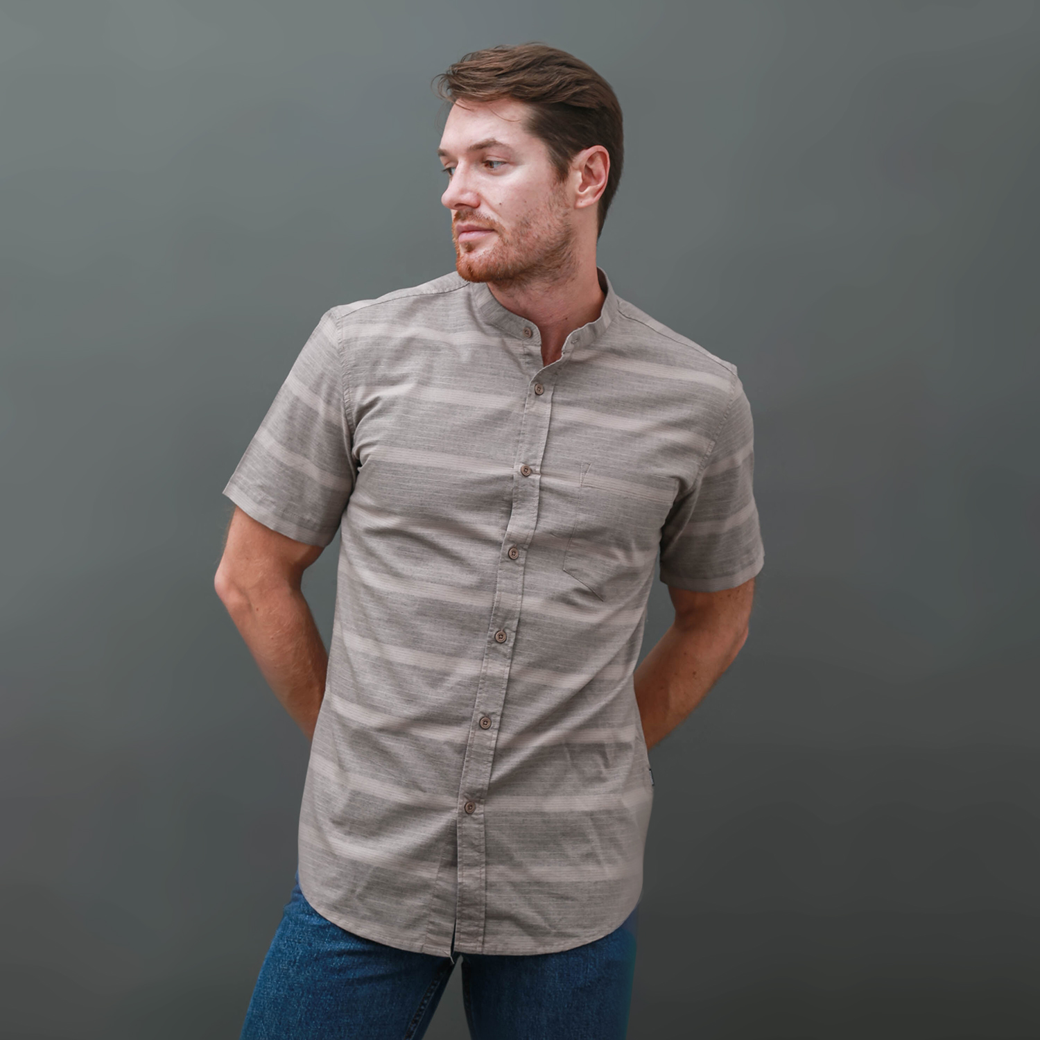 
                                                                                GABRIELLE KEMEJA KOKO LENGAN PENDEK REGULAR FIT BADC596L0225