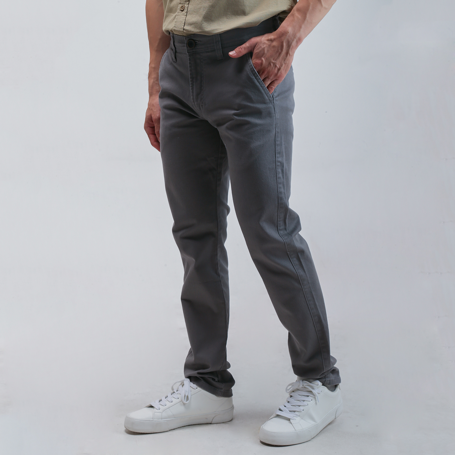 GABRIELLE CELANA PANJANG CHINOS PRIA SLIM FIT GAWD222H1124