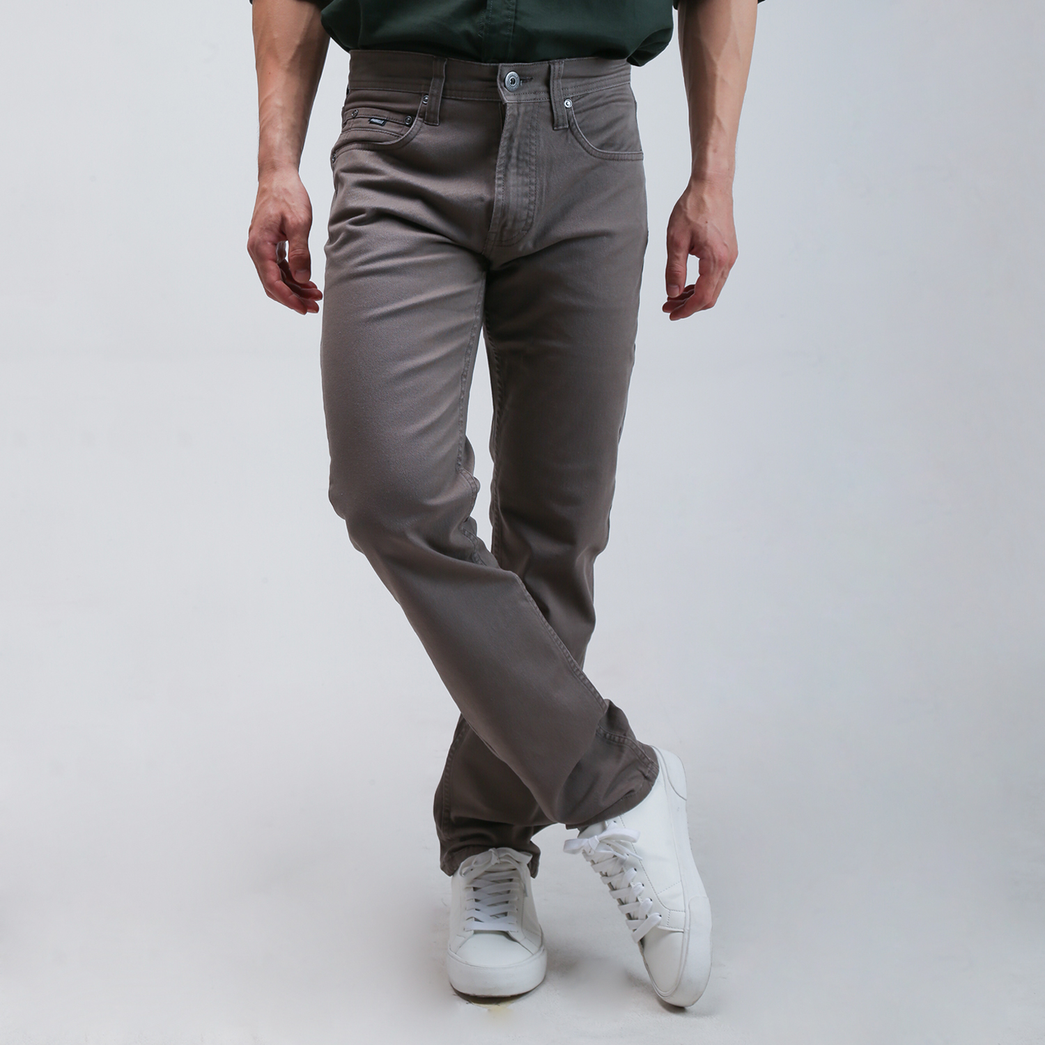 GABRIELLE CELANA PANJANG PRIA REGULAR FIT BAUC224J1124